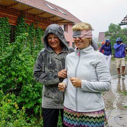 zaber! kontra! přitáhni! vodkopni!